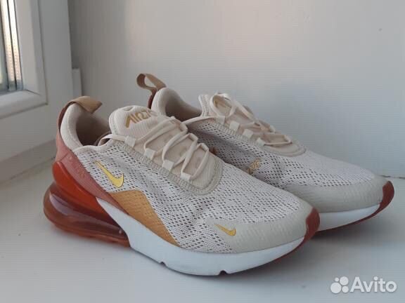 Кроссовки Nike air max 270 Кроссовки Nike air max 270