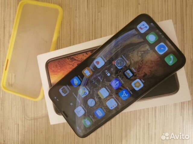 iPhone XS Max Gold 64