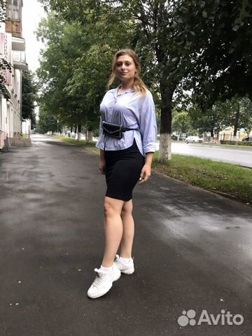 Администратор, хостес, менеджер, продавец-консульт Администратор, хостес, менеджер, продавец-консульт