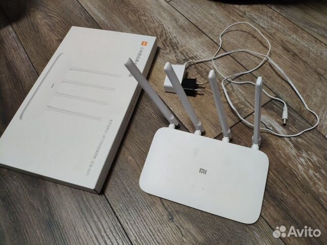 Роутер Xiaomi Mi Wi-Fi Router 4A Gigabit Edition Роутер Xiaomi Mi Wi-Fi Router 4A Gigabit Edition