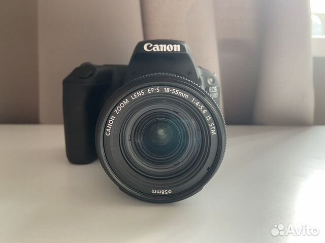 Зеркальный фотоаппарат canon EOS 200d Kit Зеркальный фотоаппарат canon EOS 200d Kit