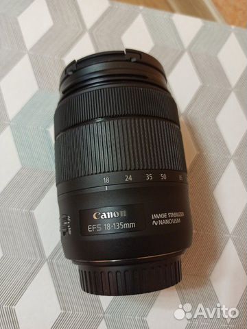 Объектив Canon EF-S 18-135mm f/3.5-5.6 IS nano USM Объектив Canon EF-S 18-135mm f/3.5-5.6 IS nano USM