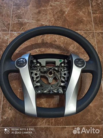 Руль Toyota Prius 30, Aqua
