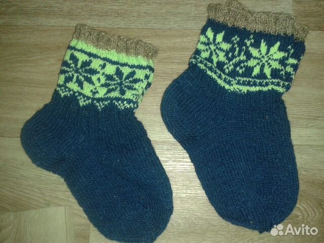 Вязаные шерстяные носочки. ручная работа вяжу сама