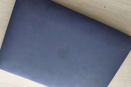 Apple MacBook Pro 13 inch mid 2019 256gb space gre