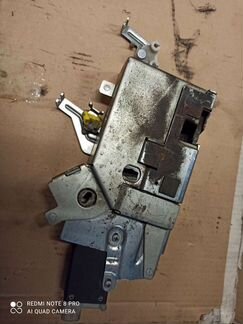 Замок сдвижной двери Форд транзит