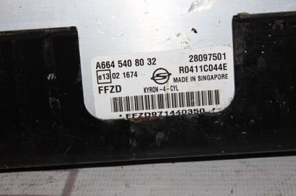 Блок управления двс SsangYong Кайрон 1 6645408032