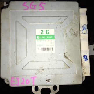 Блок управления двигателем Subaru 22611-AG572