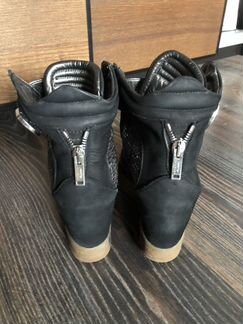 Кеды на танкетке 850