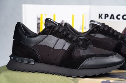 Кроссовки Valentino