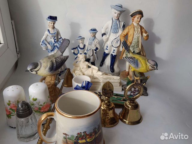 Фигурка фарфоровая и др.Англия.От: