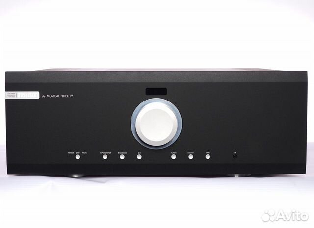 Интегральный усилитель Musical Fidelity M6si 500