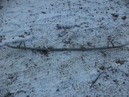 Усилитель бампера задний Toyota Ist NCP61 1NZ-FE