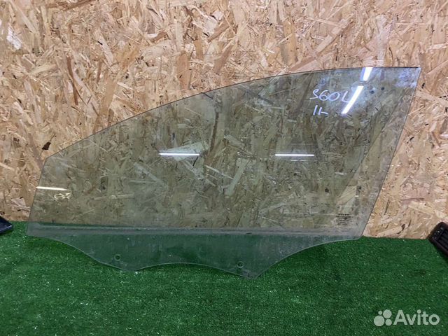 Volvo S60 2011-2018 стекло передней левой двери