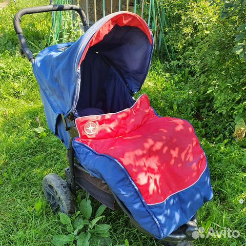 Прогулочная коляска