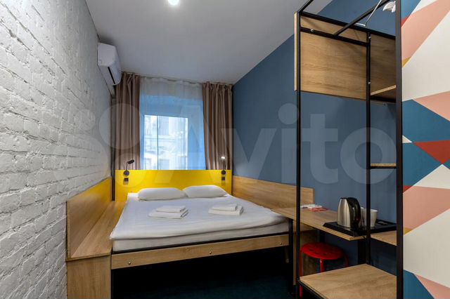 Комната 15 м², 1/4 эт.