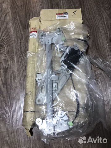 Стеклоподъемник пер. правой двери