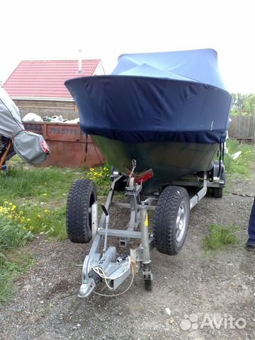 Морской водометный дизельный катер Крым 4 и прицеп