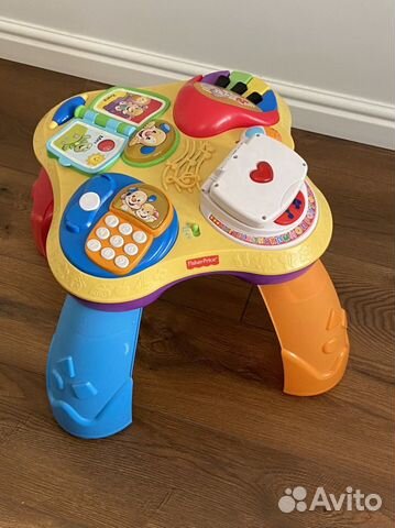 Развивающий столик fisher price жираф