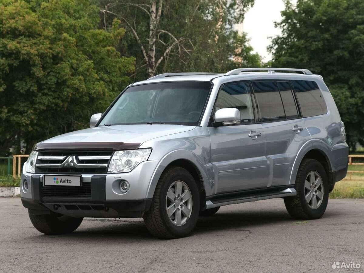 Mitsubishi pajero 4. Mitsubishi Pajero 2008. Мицубиси Паджеро 2008. Mitsubishi Pajero IV 2008.