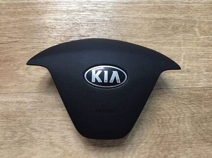 Крышка в руль Киа рио 3, заглушка в руль