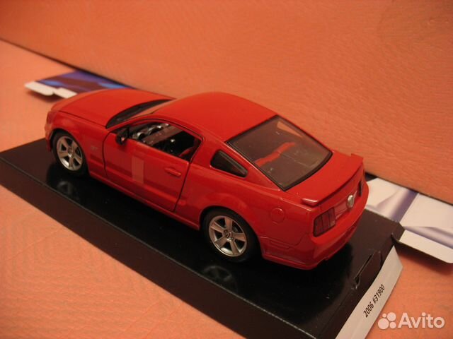 Модель Maisto 2006 Ford Mustang GT М 1/24 N20