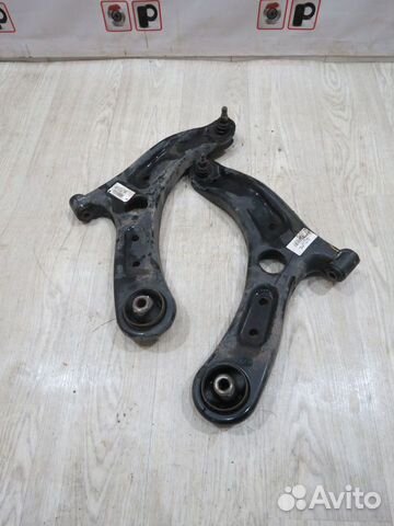 Рычаг передний правый Kia Rio 4