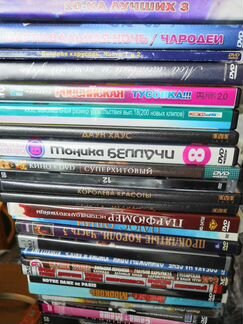 Коллекция лицензионных дисков с фильмами