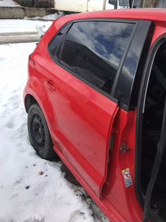 Дверь задняя правая на volkswagen polo