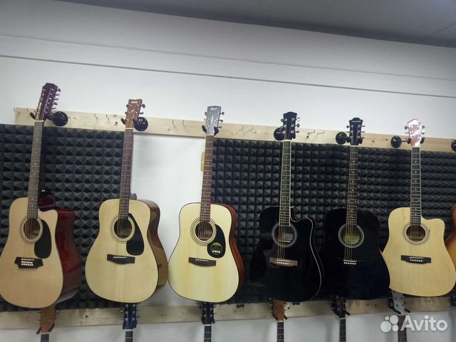 Гитара акустическая