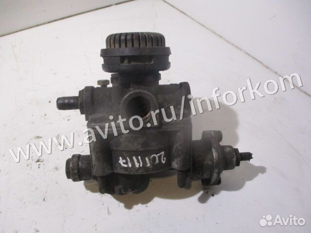 Ускорительный клапан wabco