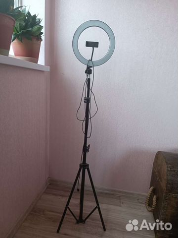 Кольцевая лампа 26 см