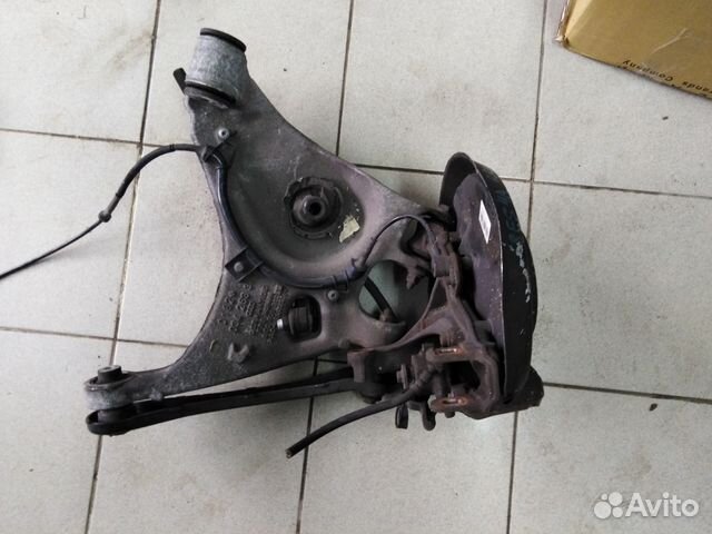 Цапфа правая Ауди А4