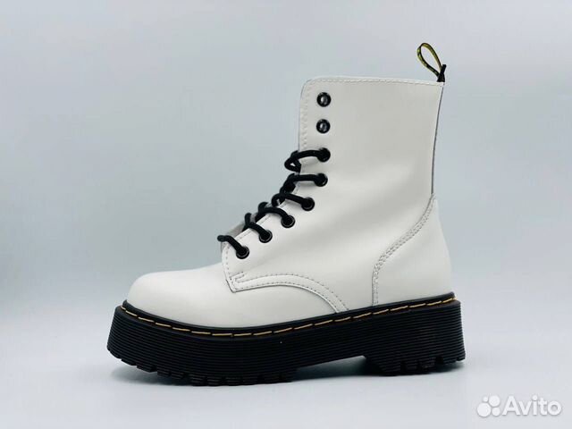 Dr. Martens белые