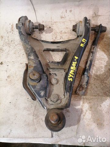 Рычаг передний правый Renault Symbol