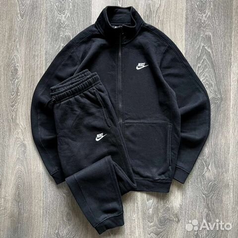 Спортивный костюм Nike