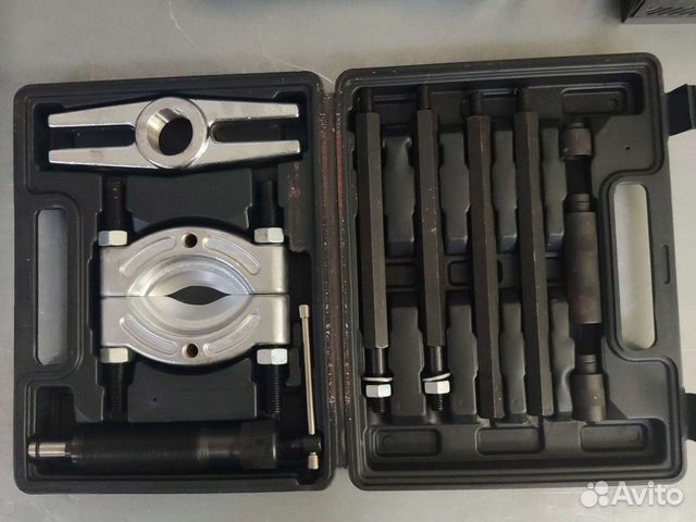 Набор съемников подшипников и шестерен