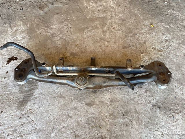 Нижняя часть телевизора Chery Amulet A15