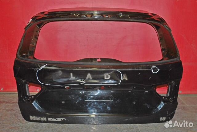Дверь багажника LADA Vesta
