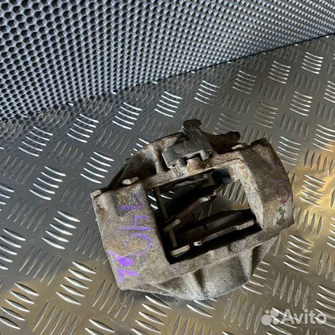 Суппорт тормозной передний левый Mercedes-Benz S-к