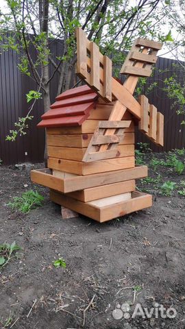 Декоративная мельница для сада под цветы