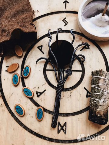 Кованое зеркало, обсидиан, ритуальное, магическое