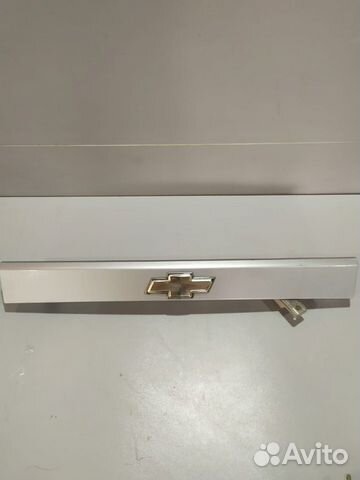 Шильдик пятой двери Chevrolet Aveo T255