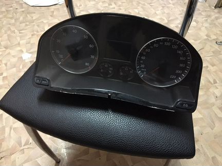 Панель приборов w Golf 6