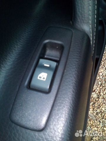 Кнопки стеклоподъёмника на Luxgen 7 SUV