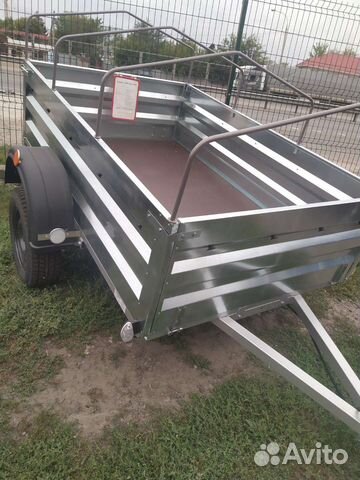 Прицеп на легковой автомобиль