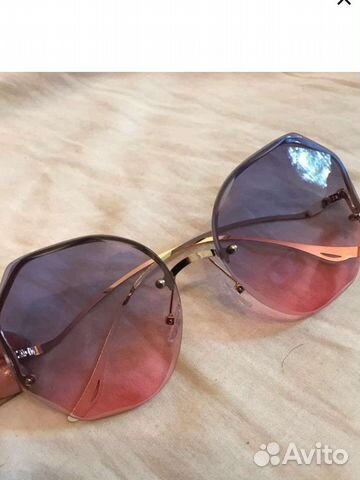 Очки солнцезащитные