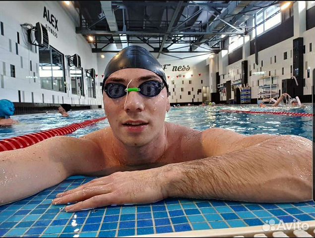 Тренер по плаванию