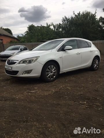 Opel Astra 1.6 МТ, 2010, 198 000 км