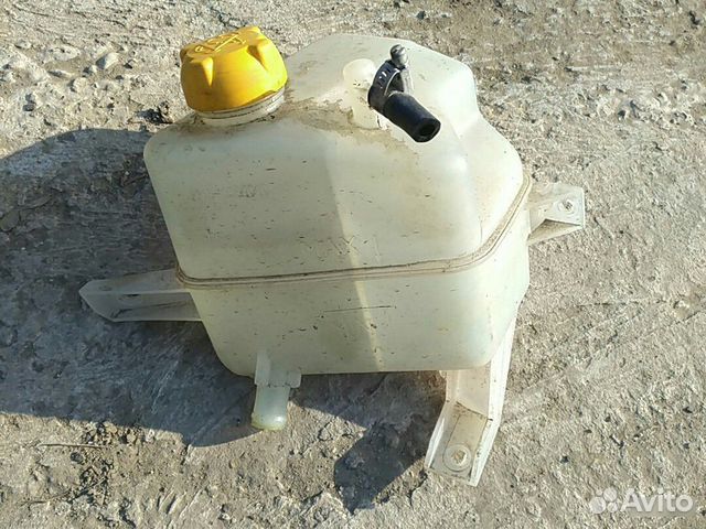 Бачок антифриза Лада Калина LADA Kalina